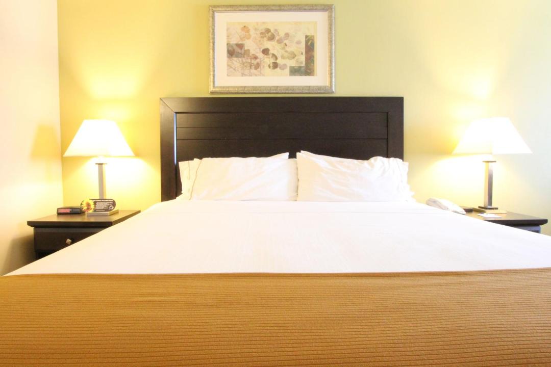 Photo of Bedroom in Libertyville