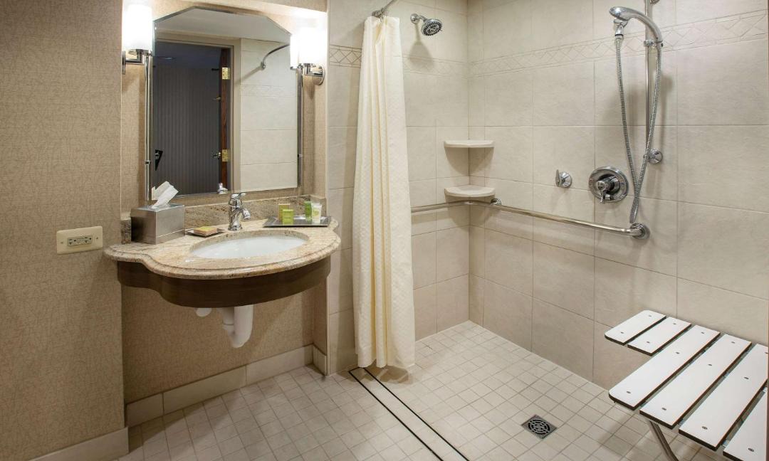 Photo of Bathroom in Northbrook