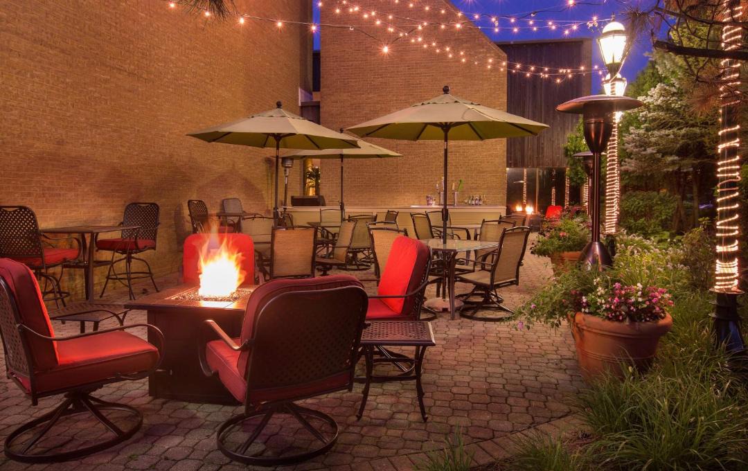 Photo of Patio Balcony in Northbrook