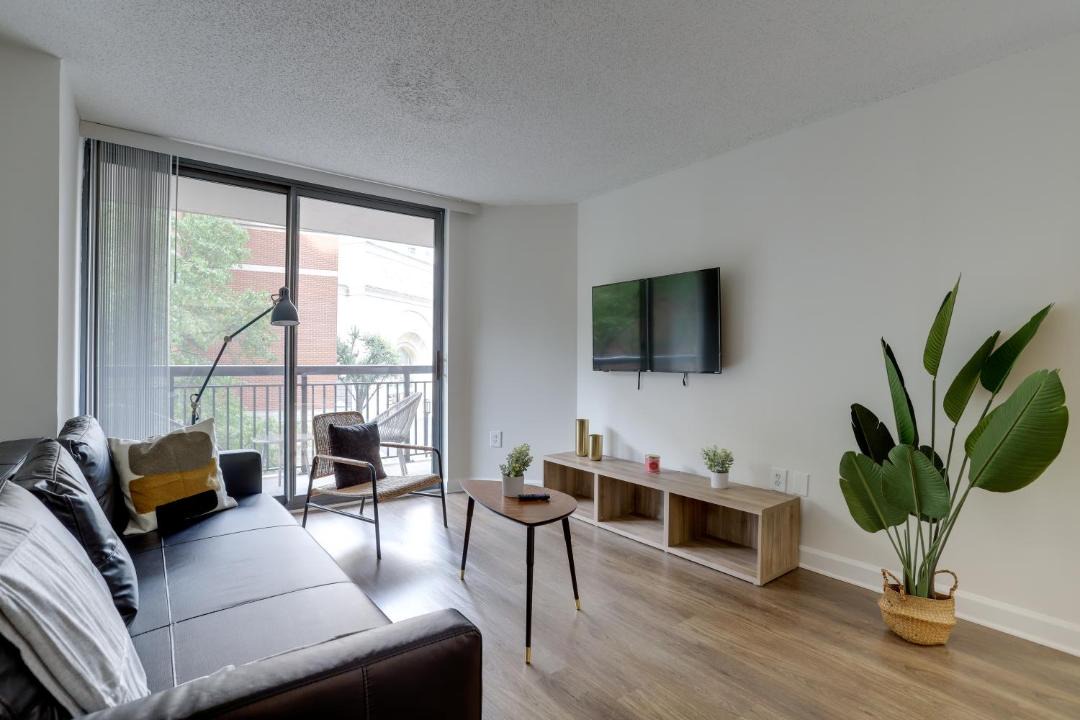 Photo of Livingroom in Pentagon City