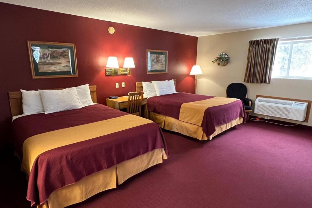 Photo of Bedroom in Emmetsburg