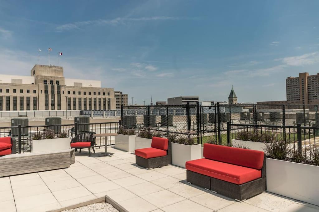 Photo of Patio Balcony in Downtown Des Moines