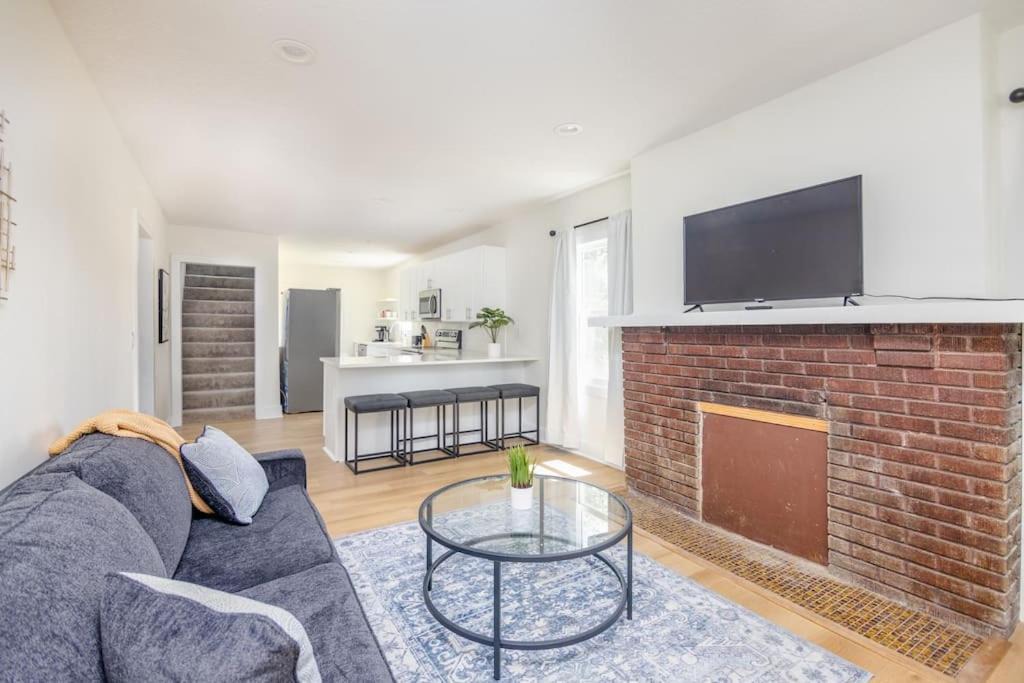 Photo of Livingroom in Des Moines
