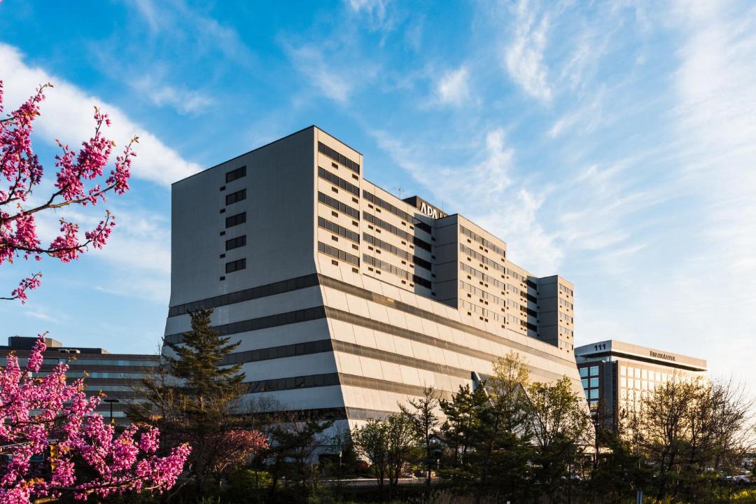 Photo of Others in Iselin