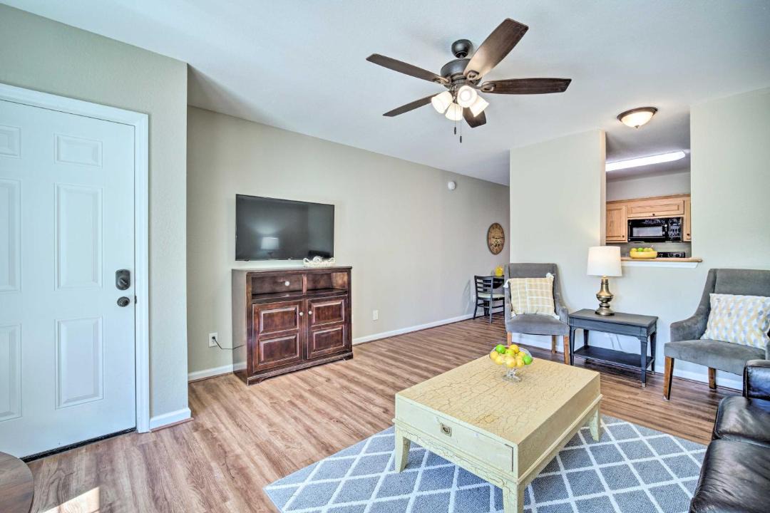Photo of Livingroom in Rising Fawn