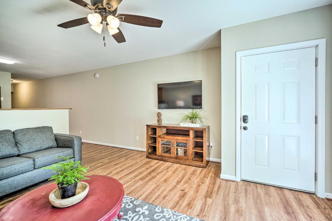 Photo of Livingroom in Rising Fawn