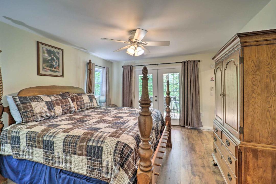 Photo of Bedroom in Butler