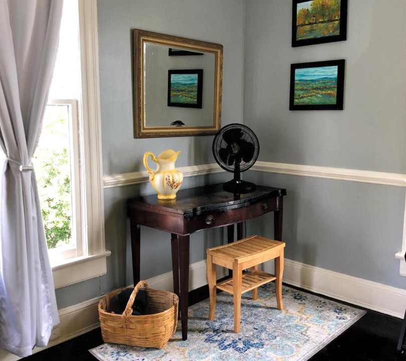 Photo of Livingroom in Orange