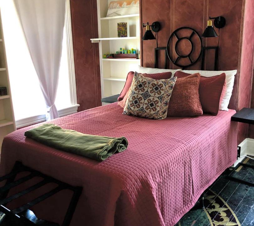 Photo of Bedroom in Orange
