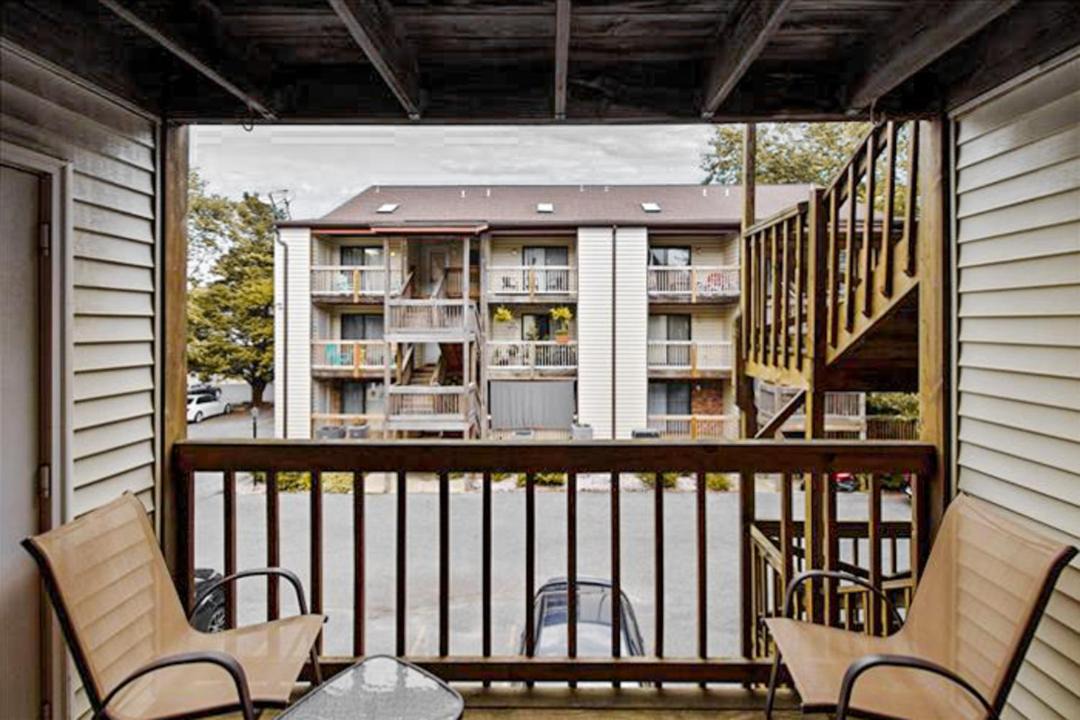 Photo of Patio Balcony in Caine Woods