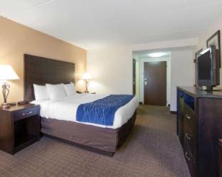 Photo of Bedroom in Oak Ridge