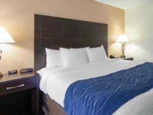 Photo of Bedroom in Oak Ridge