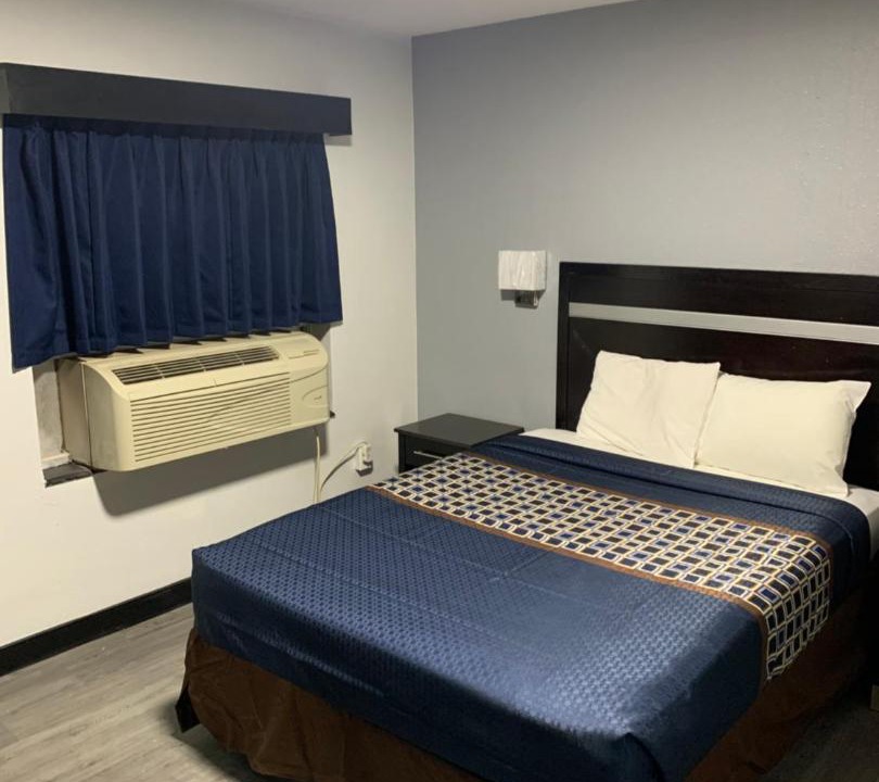 Photo of Bedroom in Ponca City