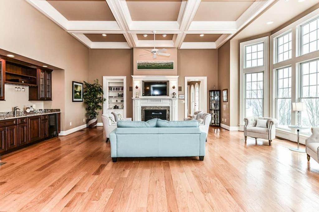 Photo of Livingroom in Leesburg