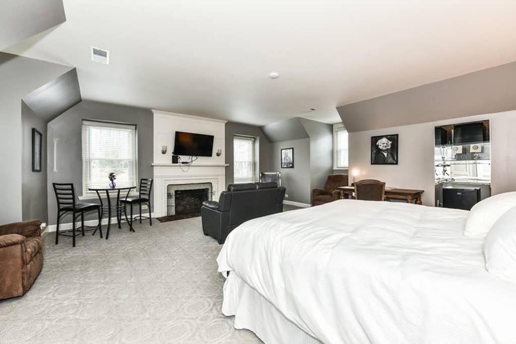Photo of Bedroom in Leesburg
