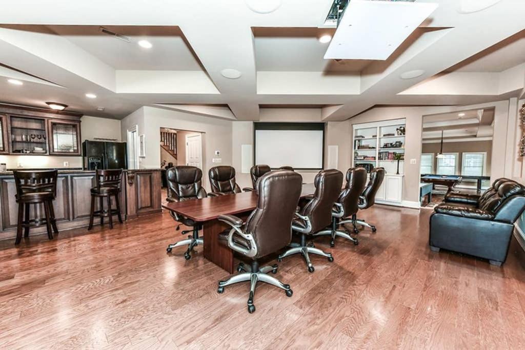 Photo of Livingroom in Leesburg