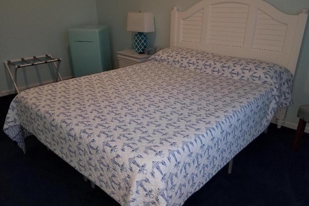 Photo of Bedroom in Wall