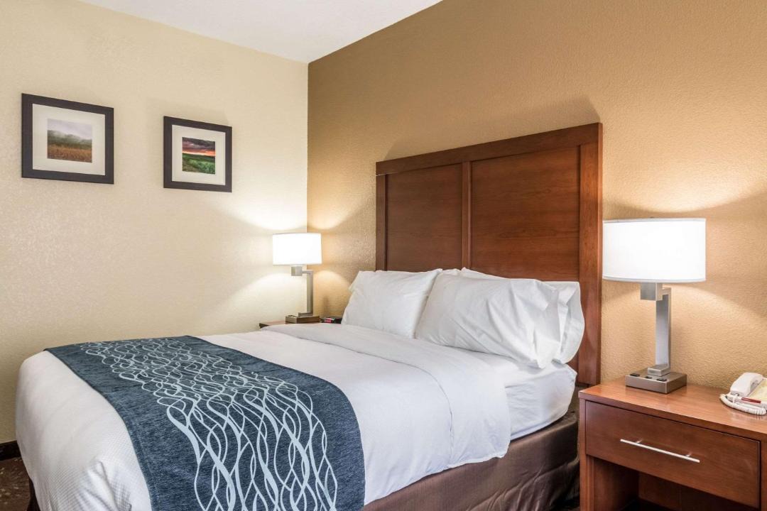 Photo of Bedroom in Hannibal