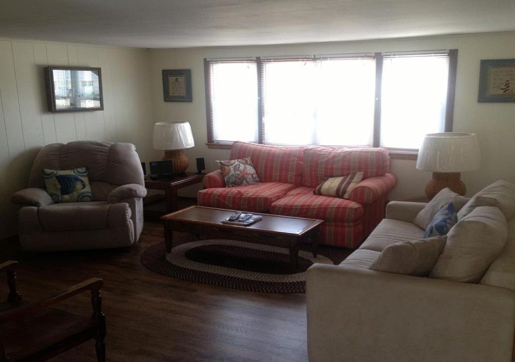 Photo of Livingroom in Surf City
