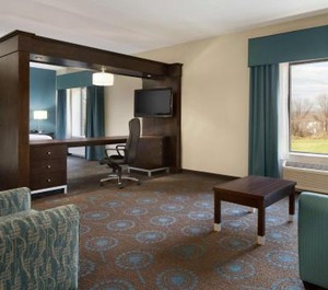 Hampton Inn Suites 