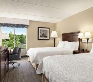 Hampton Inn 