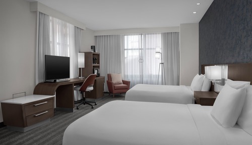 Room, 2 Queen Beds (Mobility/Hearing Accessible, Tub)