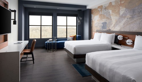 Room, 2 Queen Beds (Hearing Accessible)
