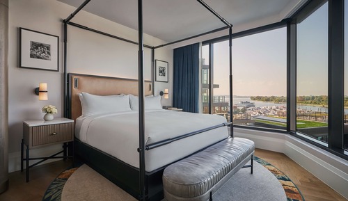 Deluxe River View Four Bedroom Suite