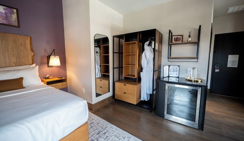 Executive Room