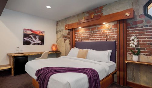 Superior Room, 1 King Bed
