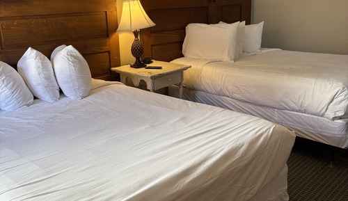 Double Room, Ensuite (Double Queen Handicapp Gu)