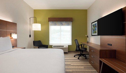 Standard Room, 1 King Bed