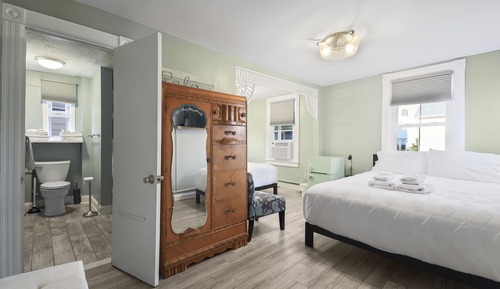 Standard Quadruple Room, Ensuite (Beach Garden Room)