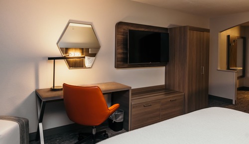 Standard Room, 1 King Bed, Accessible (Communications)
