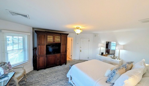 Room, Private Bathroom (Room 12 - Lakeview with Balcony Max 2 people)