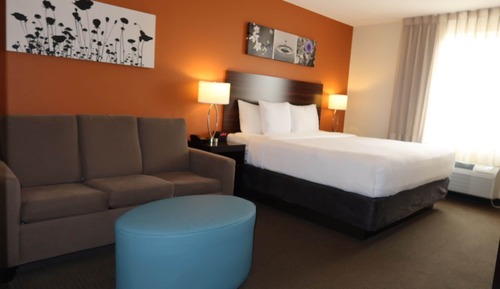 Suite, 1 King Bed with Sofa bed, Non Smoking