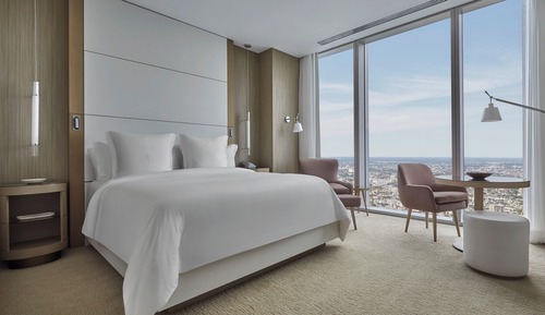 Premier Room, 1 King Bed (Landmark)