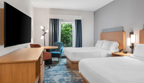 Room, 2 Queen Beds, Accessible, Non Smoking (Mobility & Hearing, Roll-in Shower)