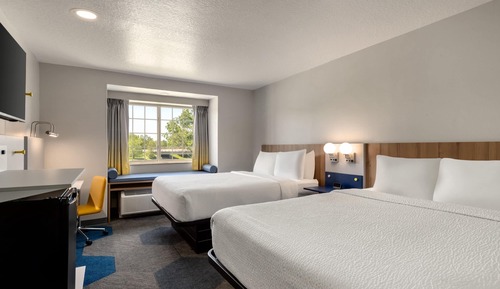 Room, 2 Queen Beds, Accessible, Non Smoking