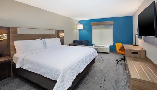 Standard Room, 1 King Bed