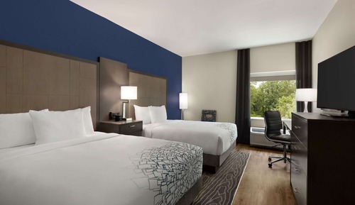 Room, 2 Queen Beds, Accessible, Non Smoking (Mobility)