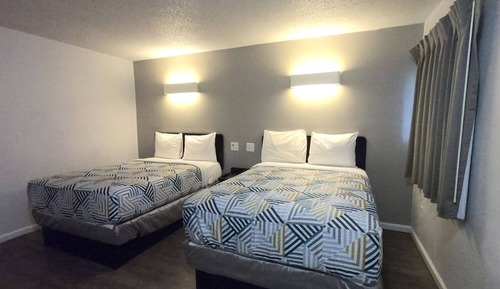 Standard Room, 2 Double Beds, Non Smoking