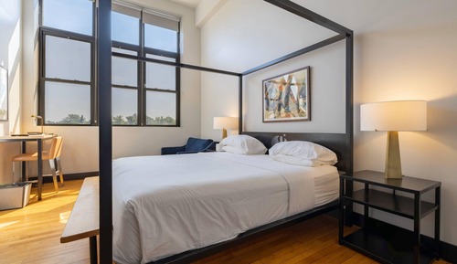 Standard Room, 1 King Bed, Non Smoking
