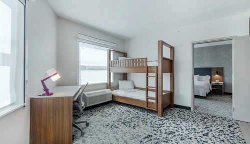 Suite, 1 King Bed, Bathtub