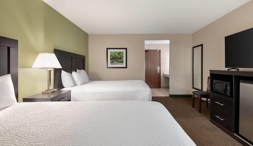 Standard Room, 2 Queen Beds, Non Smoking