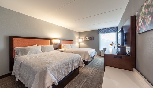 2 Queen Beds, Hearing Accessible (Non Smoking)
