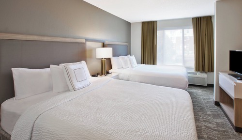 Suite, 2 Double Beds, Non Smoking (Mobility Accessible, Roll-In Shower)