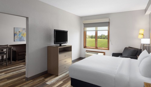 Deluxe Suite, 1 Bedroom, Non Smoking (Efficiency)