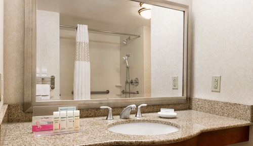 Room, 2 Queen Beds, Accessible, Non Smoking (Hearing)
