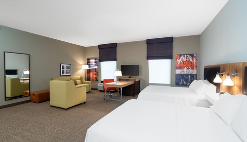 Suite, 2 Queen Beds, Accessible, Non Smoking